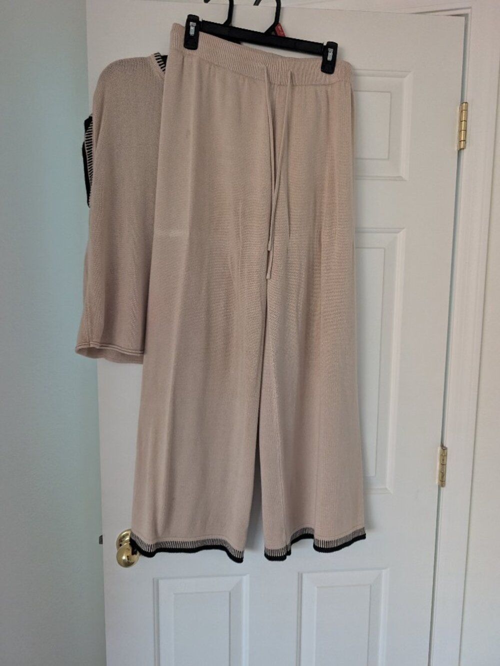 Women's tan knit lounge set